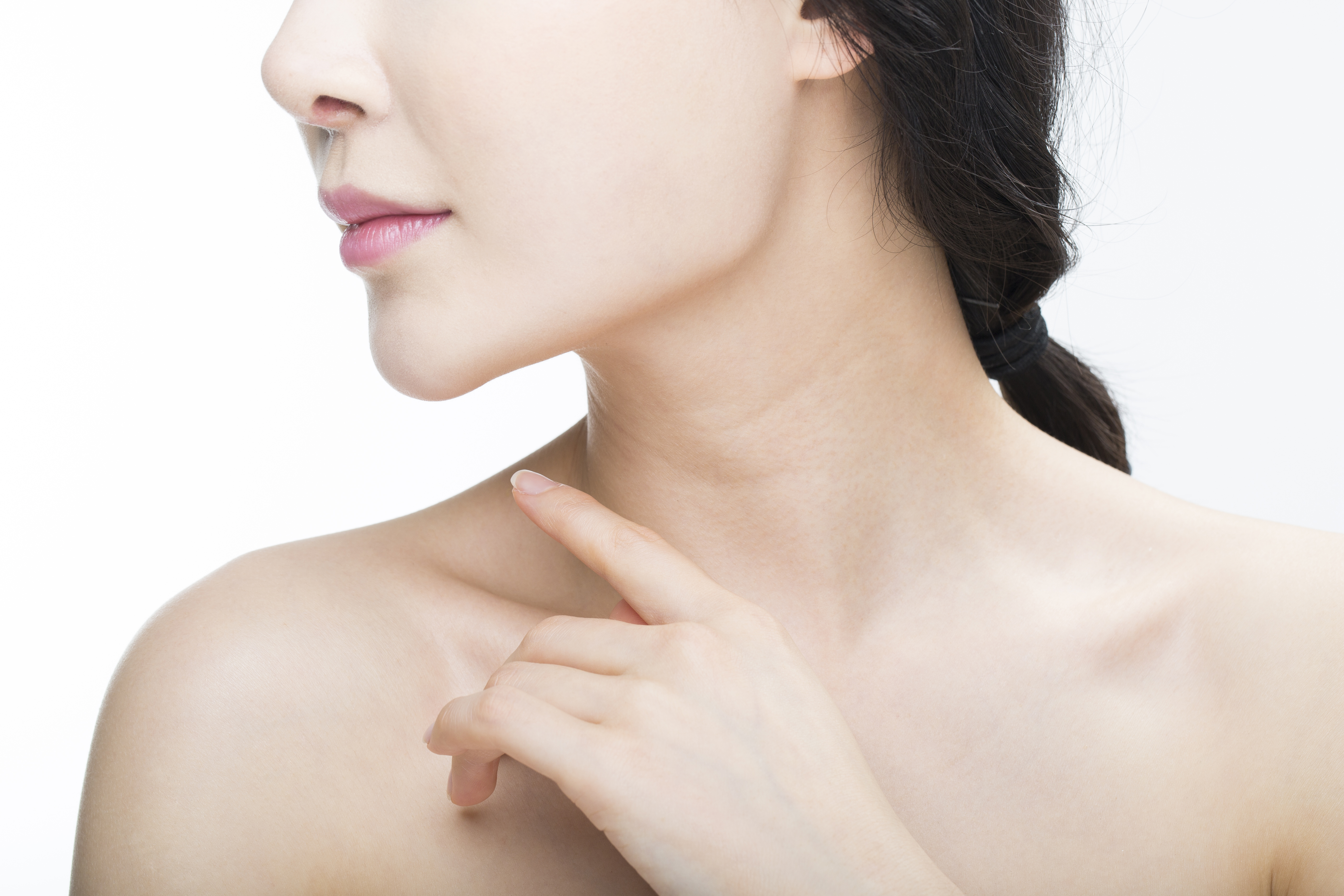 목주름 없애는 방법- 콜라겐주사, 필러  총정리